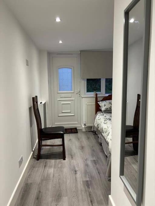 Cozy Apartment, Free Parking Apartamento